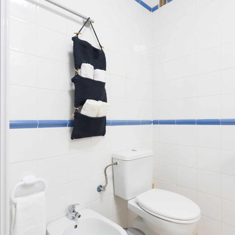 Agradable piso con piscina & playa terraza y WIFI - Apartamento de 1 dormitorio - 12