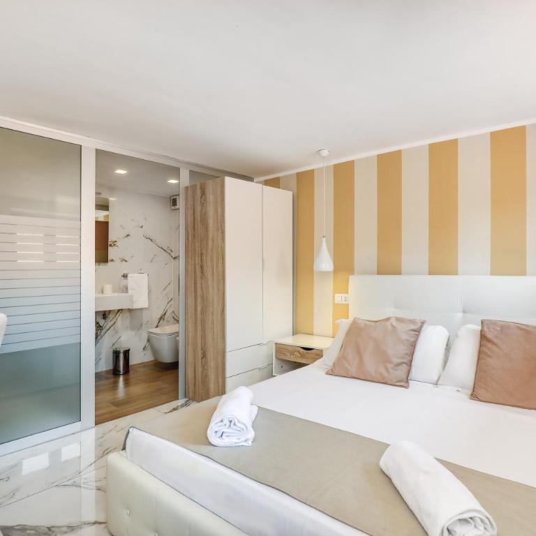 Spagna Dream Suites - Camera Matrimoniale Standard - 2