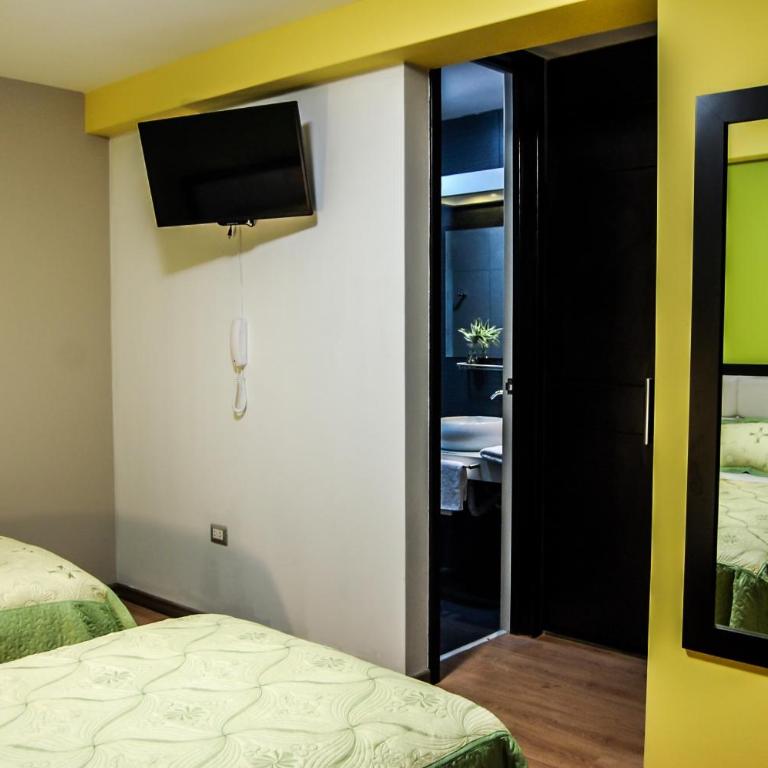Plaza Sur Hotel & Suites - Twin Room - 5