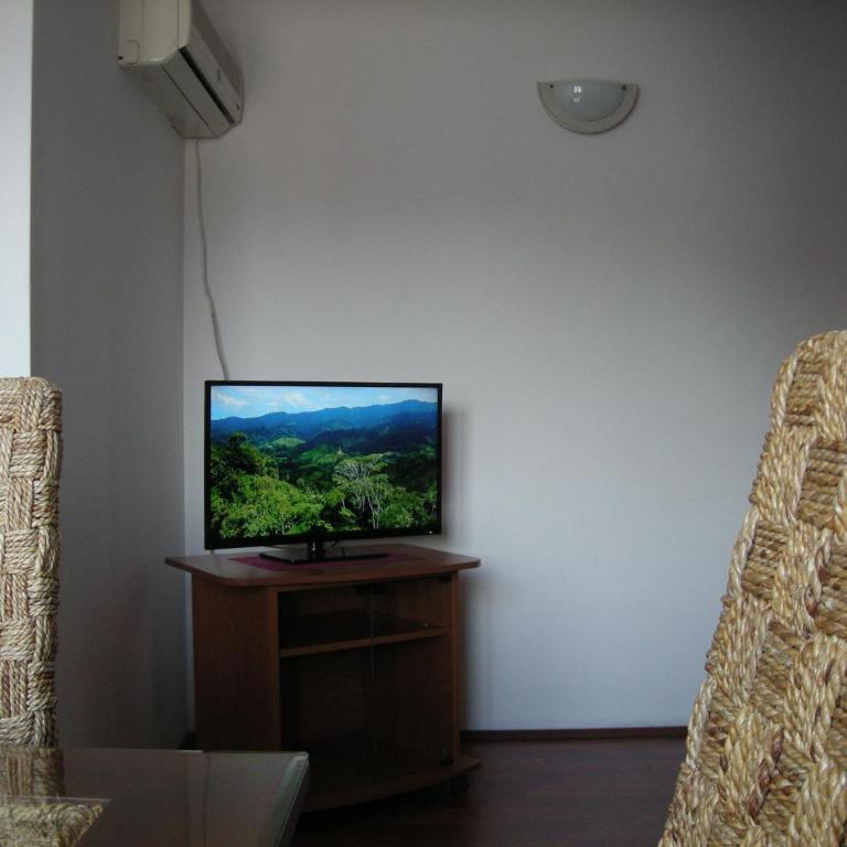 Apartments Budva Center - Komfor Apartman s 2 Spavaće Sobe i Balkonom - 2