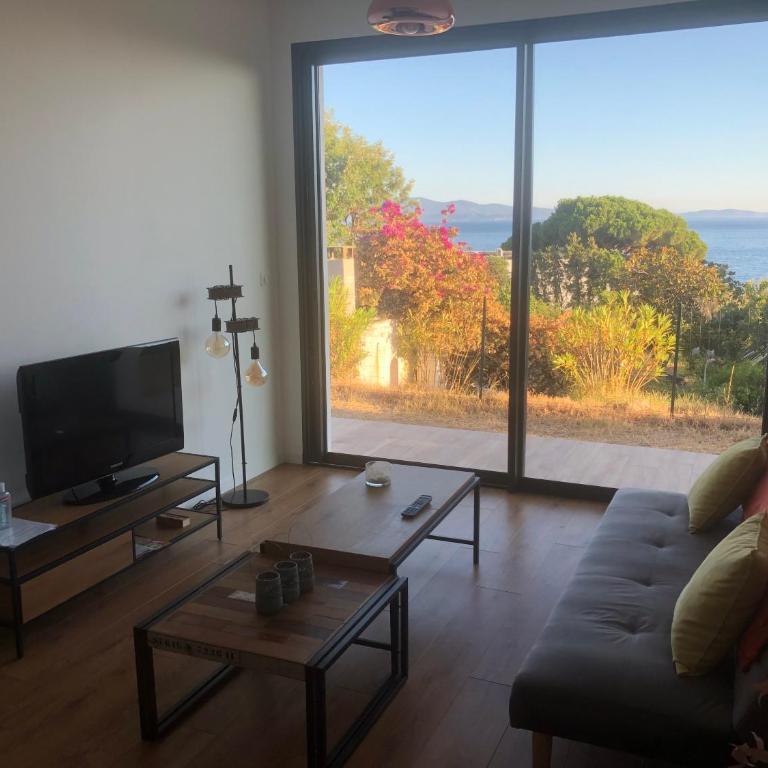 Ajaccio appartement 4 couchages, climatisé a 150m de la plage route des sanguinaires, parking privé - Apartment mit 2 Schlafzimmern - 37