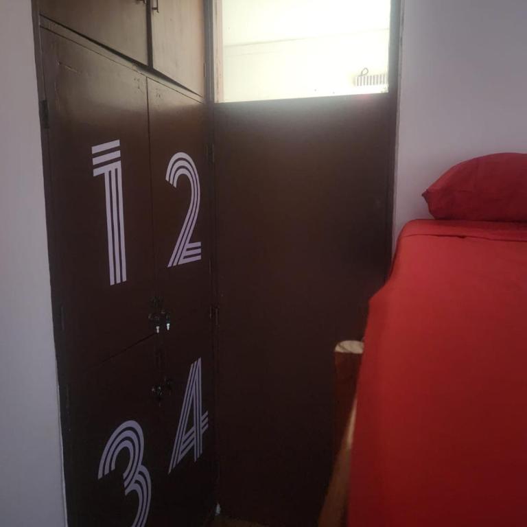 Pachá Hostel Backpack - Habitación Cuádruple Económica - 3