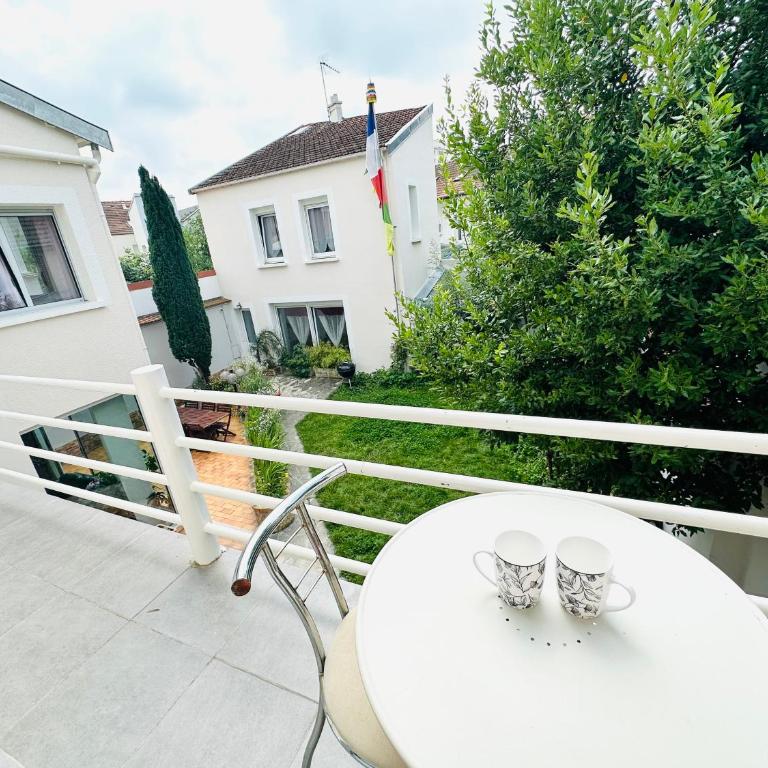 Reims Sherpa Guest House - Suite avec Balcon - 6
