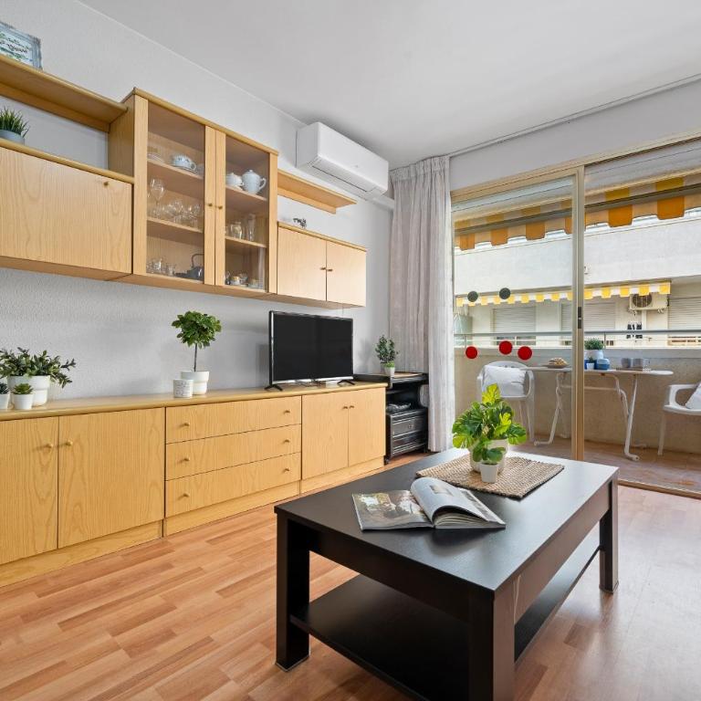 Paradis Park Apartments - One-Bedroom Apartment - 16
