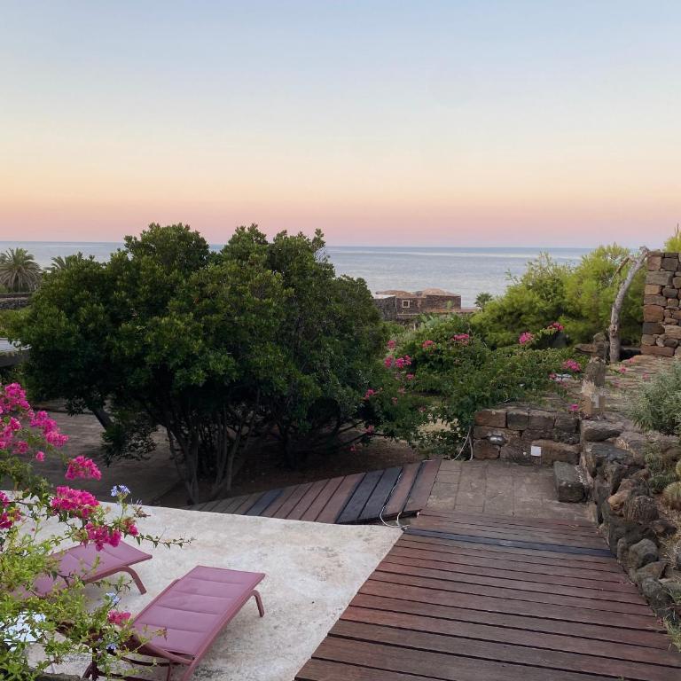 Dammuso Tuffo nel mare - Villa am Strand - 1