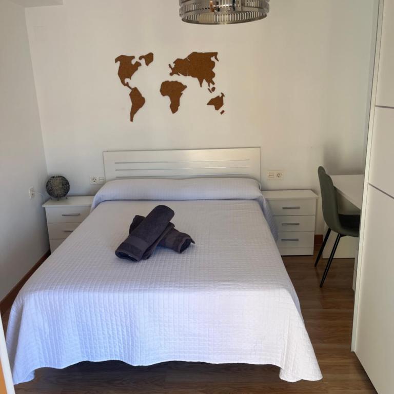 Bonito apartamento en Granada (zona palacio congresos y metro) - Three-Bedroom Apartment - 12