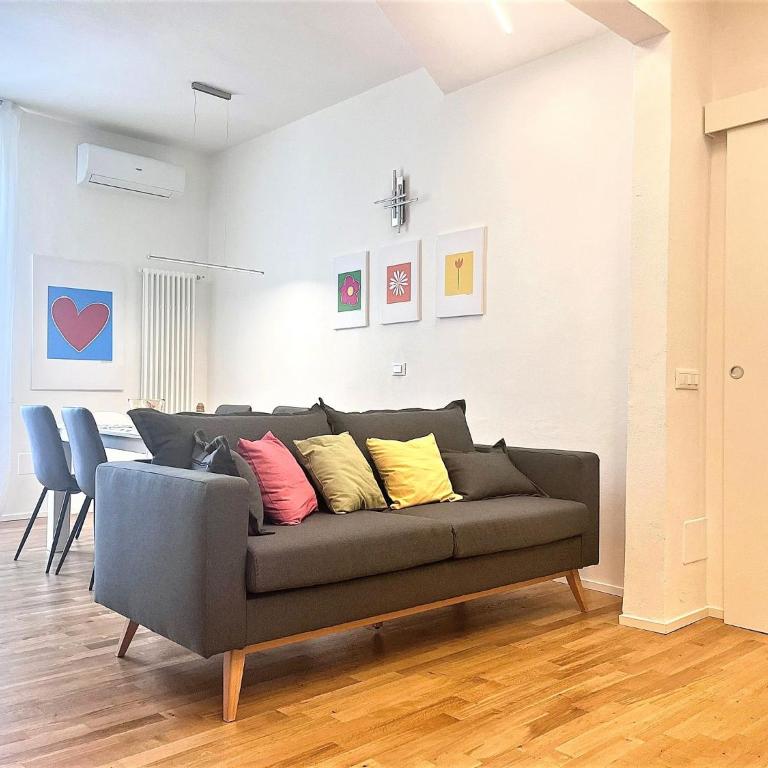 A CA' DU BARBA ALE - Three-Bedroom Apartment - 5