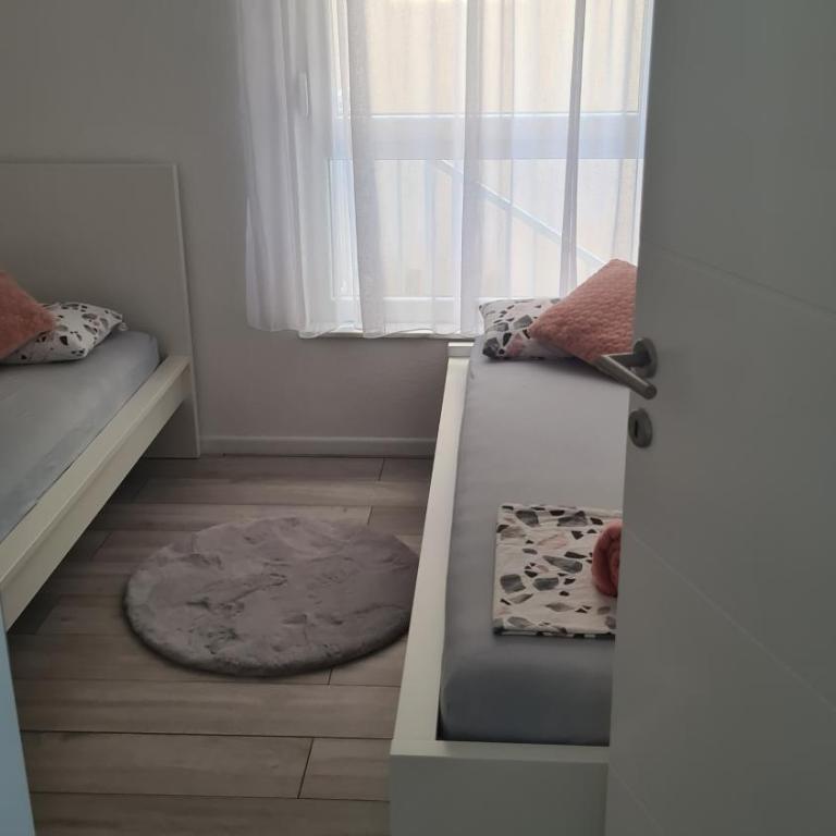 Apartment Merry Harmony Heights - Balcony & Free Garage & Parking - Two-Bedroom Apartment - 36
