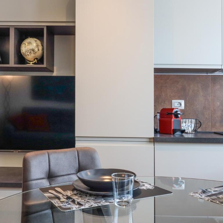 Visconti 46 Central Apartments - One-Bedroom Apartment - 14