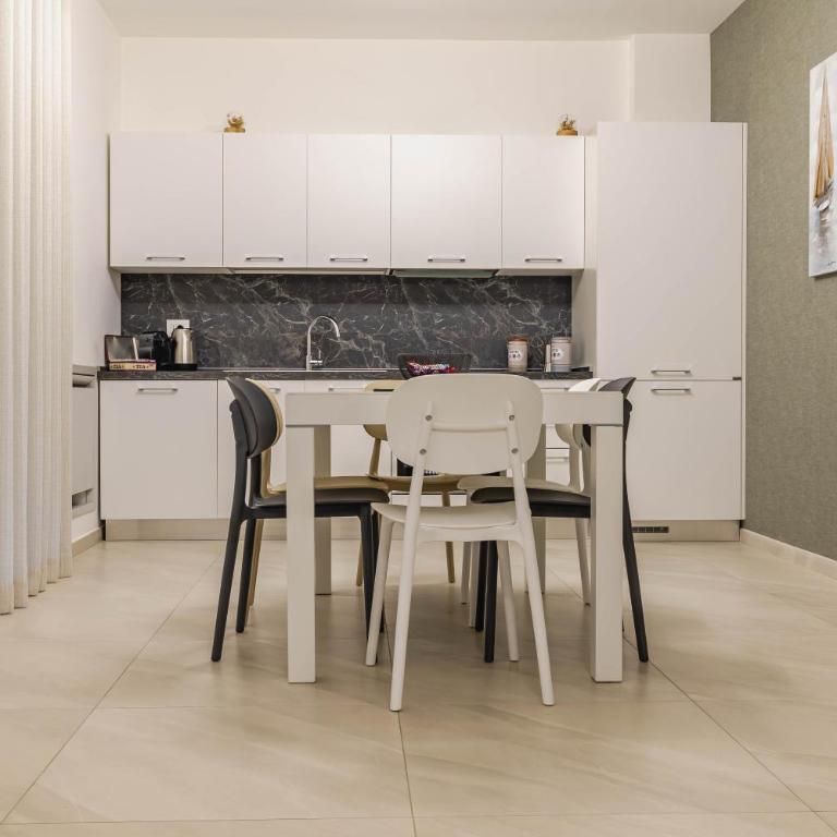 Elilux - Zona Policlinico, Garage e Posto auto - Two-Bedroom Apartment - 28