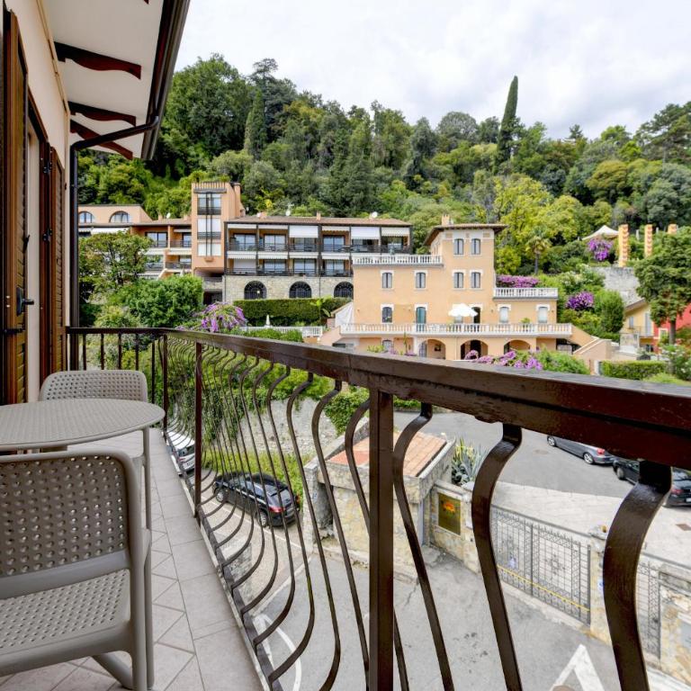 A tre passi dal lago 3 - Appartamento con 2 Camere da Letto - 4