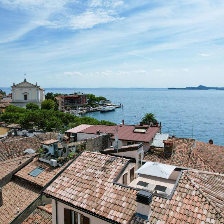 A tre passi dal lago 3 - Appartamento con 2 Camere da Letto - 32