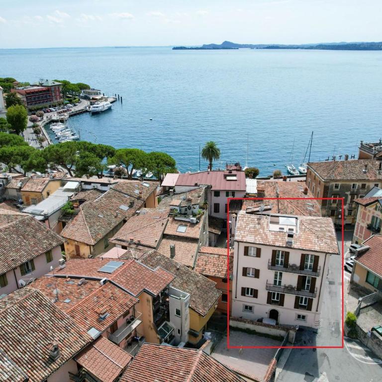 A tre passi dal lago 3 - Appartamento con 2 Camere da Letto - 35