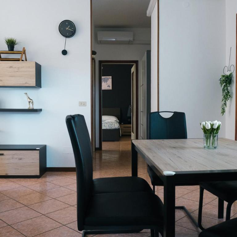 Castelvecchio City Center Apartment - Two-Bedroom Apartment - 16