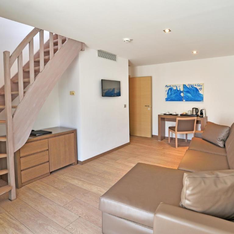 Hôtel Le Rocher - Chambre en Duplex - 3