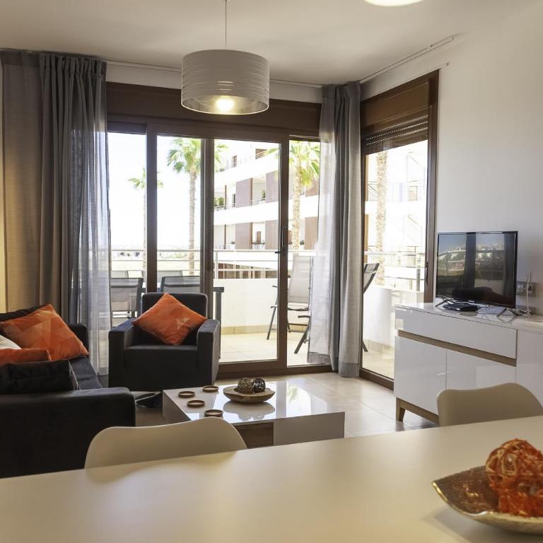 Terrazas de Campoamor 3056 - Apartamento de 2 dormitorios - 12