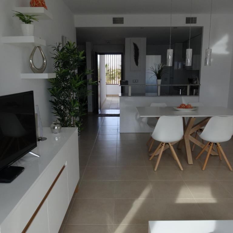 Terrazas de Campoamor 3056 - Apartamento de 2 dormitorios - 14