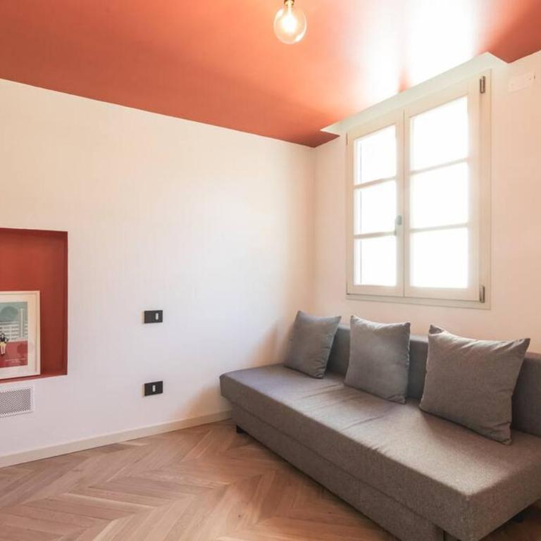 AmazHome - "Luxury & Design" oasi nel centro città - Villa con 3 Camere da Letto - 5