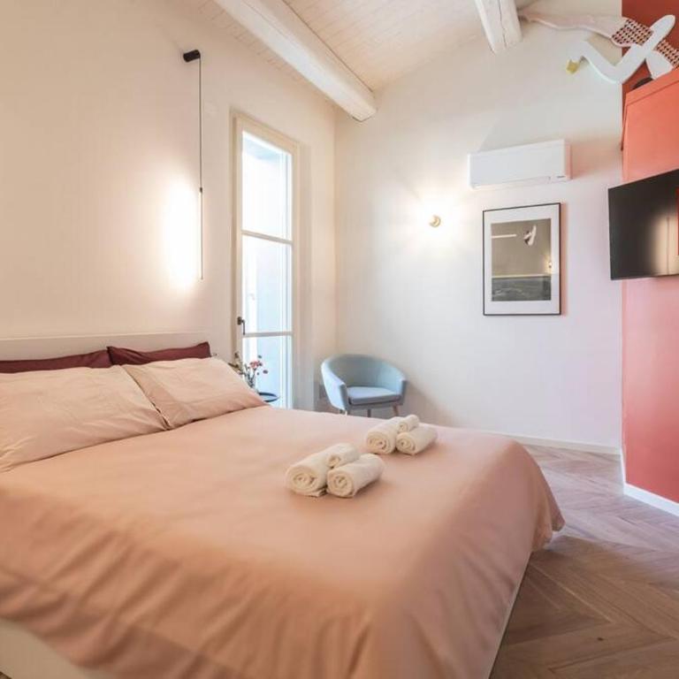 AmazHome - "Luxury & Design" oasi nel centro città - Villa con 3 Camere da Letto - 12