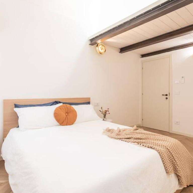 AmazHome - "Luxury & Design" oasi nel centro città - Villa con 3 Camere da Letto - 35