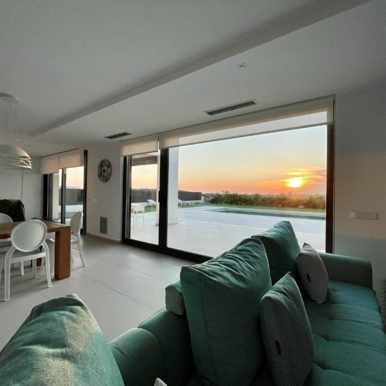 VILLA PINELL - Villa - Vue sur Mer - 83