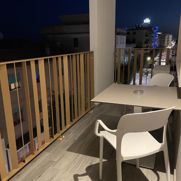 MAR60 Apartments - Appartamento con Balcone - 10