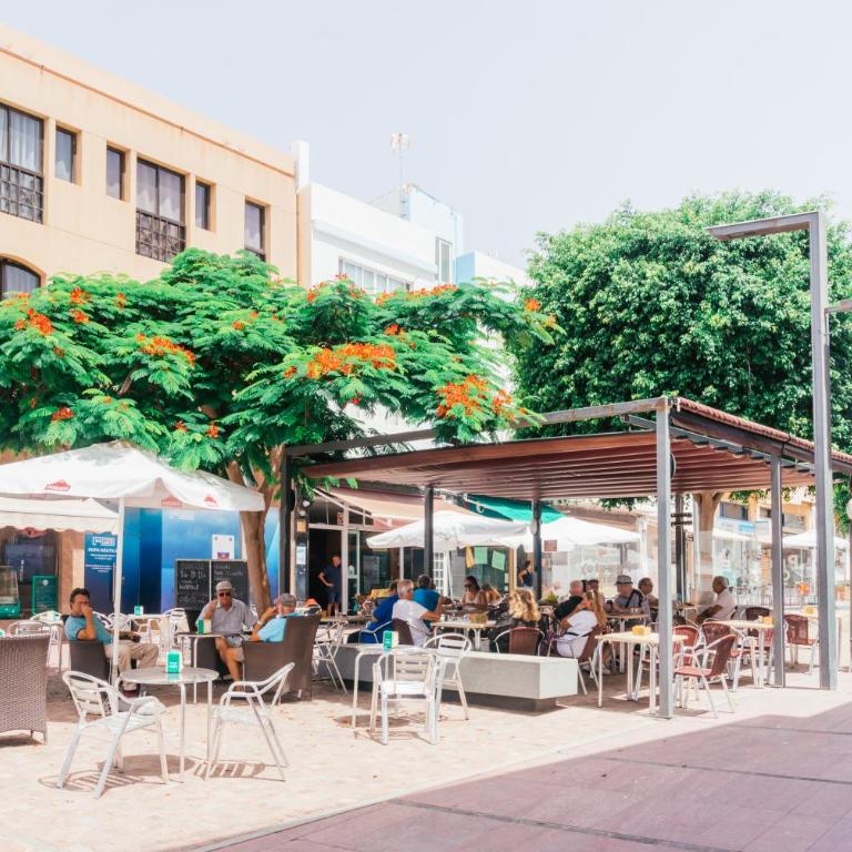 Fiesta y Siesta - Apartamento de 2 dormitorios con balcón y vistas al mar - 29