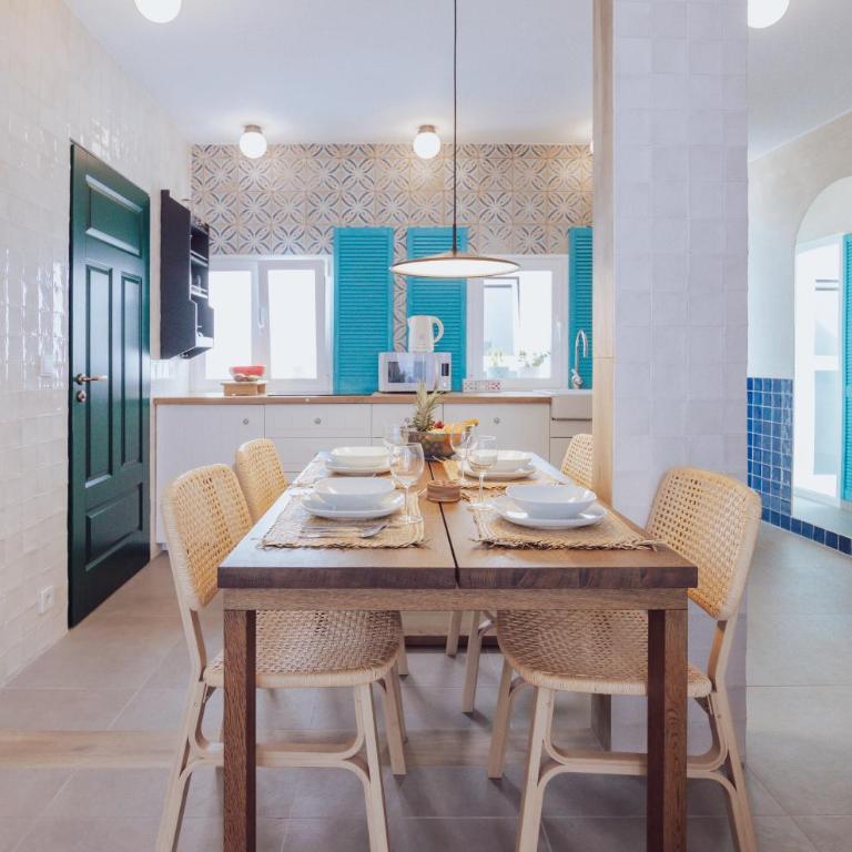 Fiesta y Siesta - Apartamento de 2 dormitorios con balcón y vistas al mar - 14