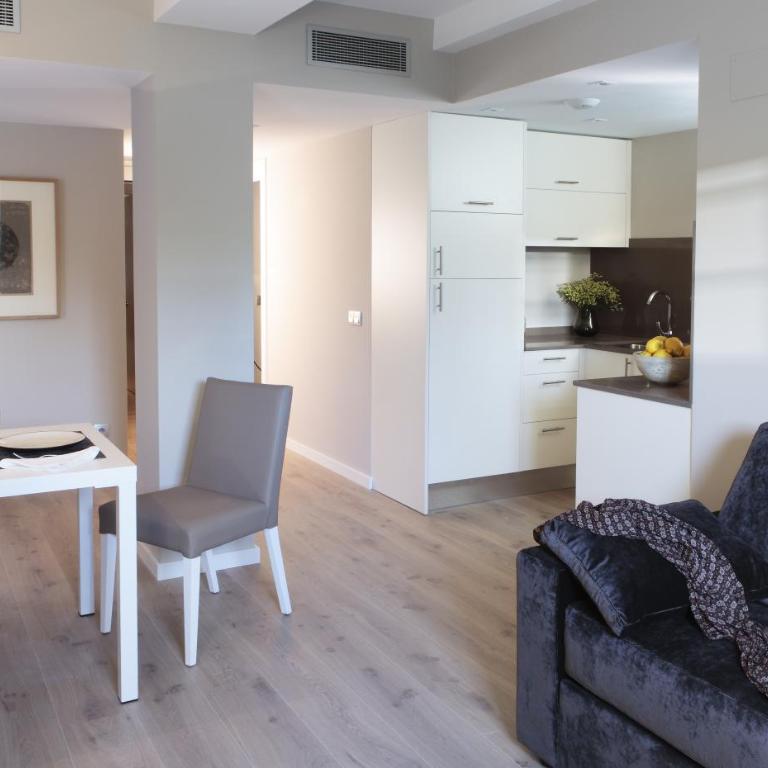 Rambla 102 - Suite with Terrace - 8