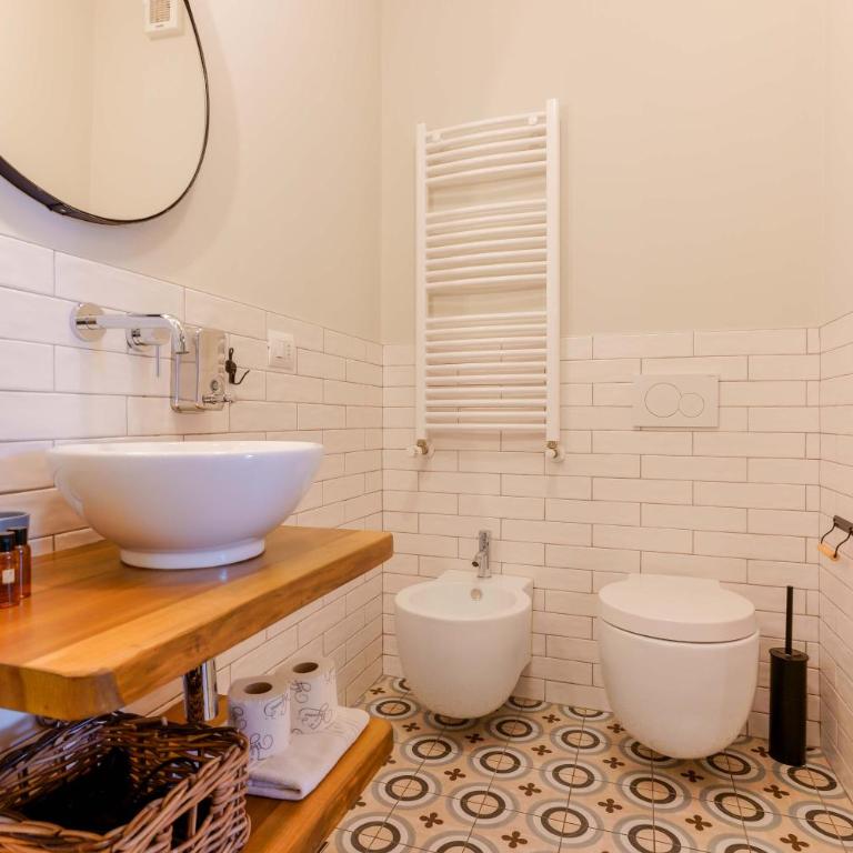 B&B Il Viaggio Bologna - Camera Tripla con Bagno Privato - 6