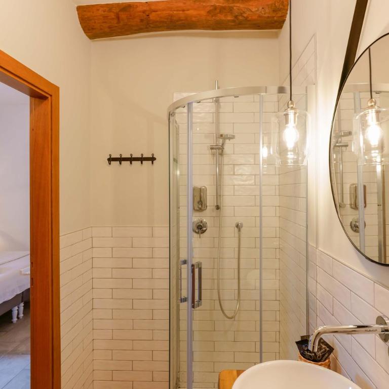 B&B Il Viaggio Bologna - Camera Tripla con Bagno Privato - 5