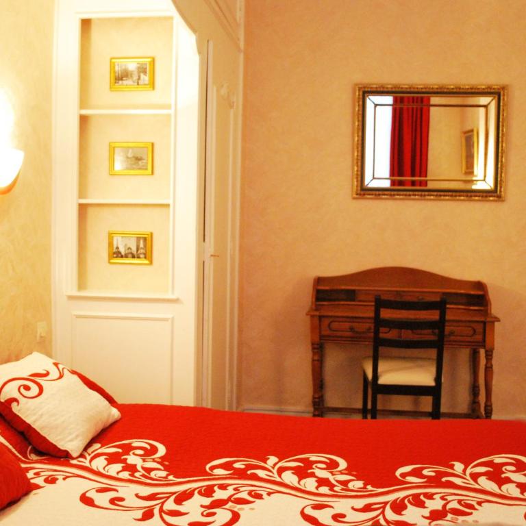 Hôtel Avenir Jonquière - Chambre Double avec Salle de Bains Privative - 12