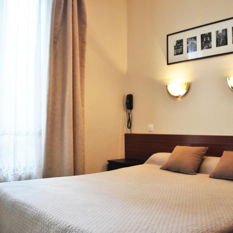 Hôtel Avenir Jonquière - Chambre Double avec Salle de Bains Privative - 1