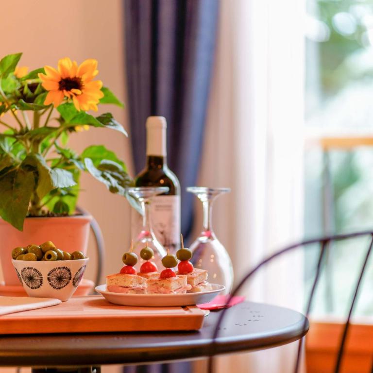 B&B Il Viaggio Bologna - Camera Matrimoniale con Bagno Privato - 7