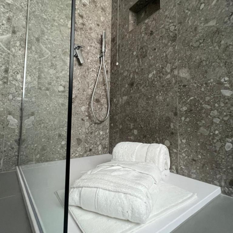 CUORE - LUXURY ROOMS - Camera Matrimoniale con Bagno Privato - 7