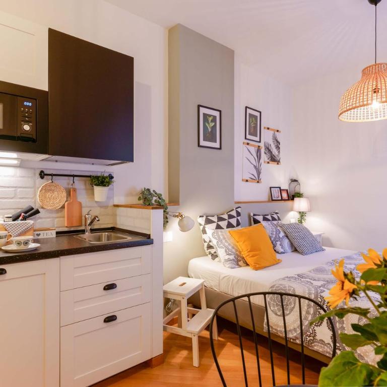 B&B Il Viaggio Bologna - Camera Matrimoniale con Bagno Privato - 18