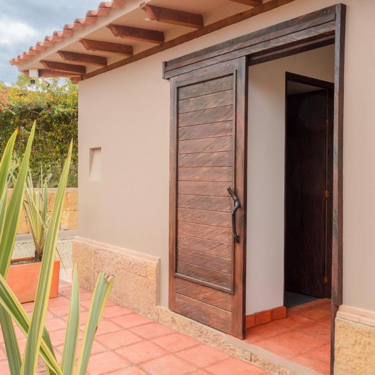 Casa Bugambilia - Three-Bedroom House - 60