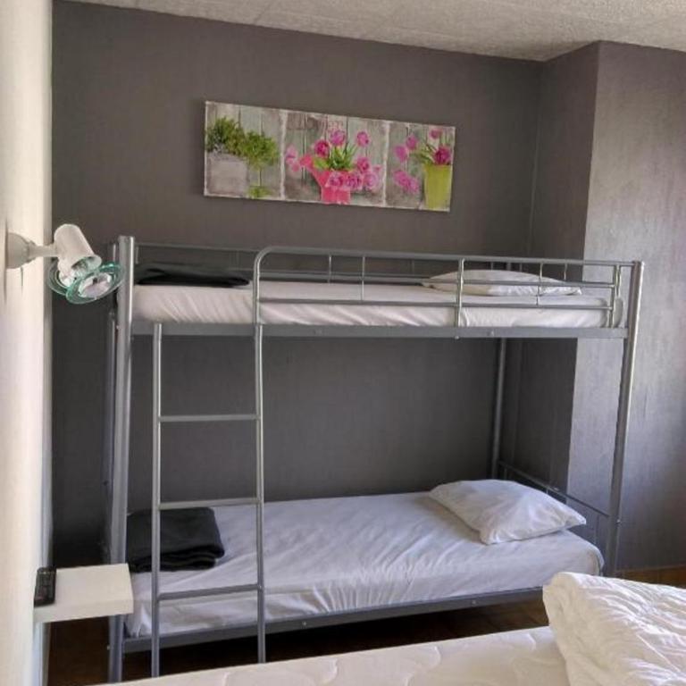 Cit'Hôtel La Résidence - Chambre Quadruple Standard - 3