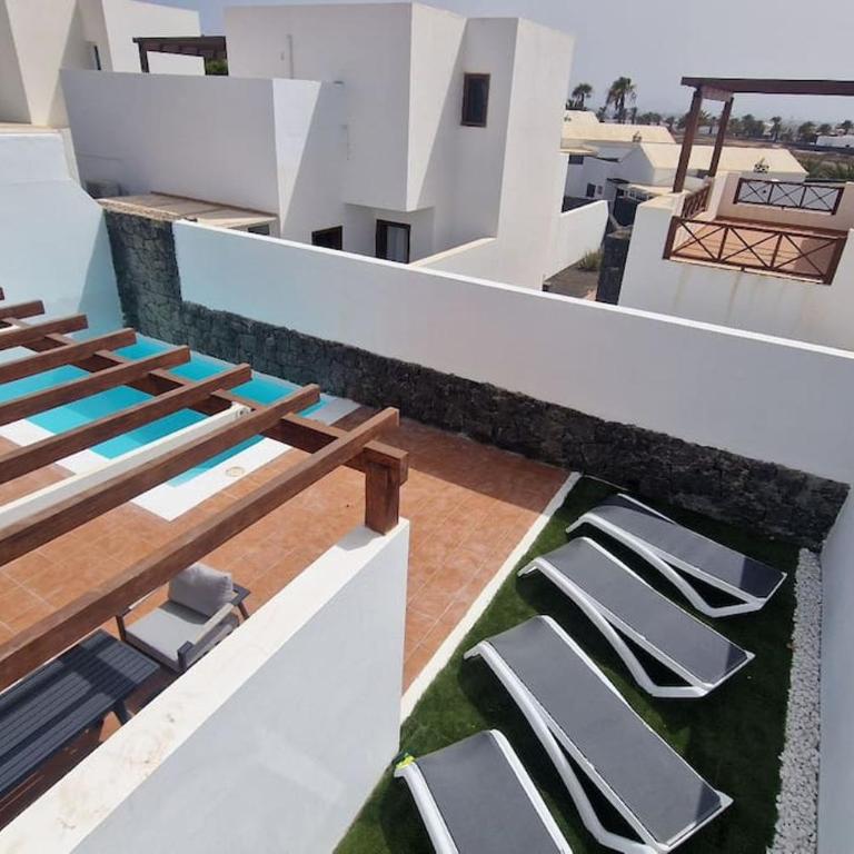 Villa NáaY - Three-Bedroom Villa - 44