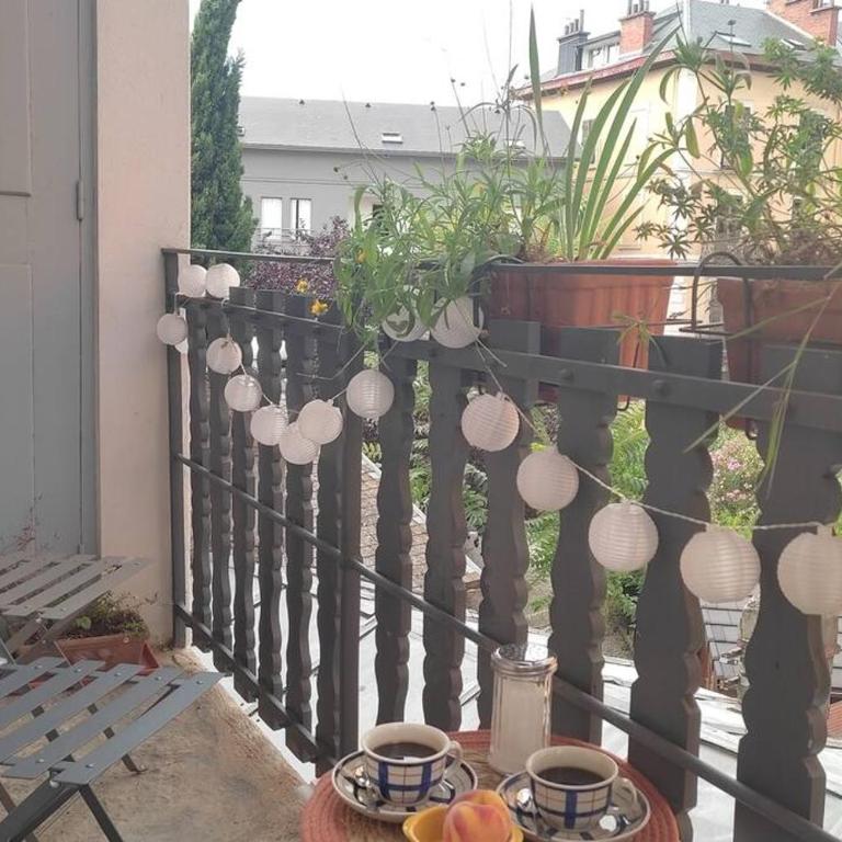 Appartement cosy avec charme historique - Two-Bedroom Apartment - 16