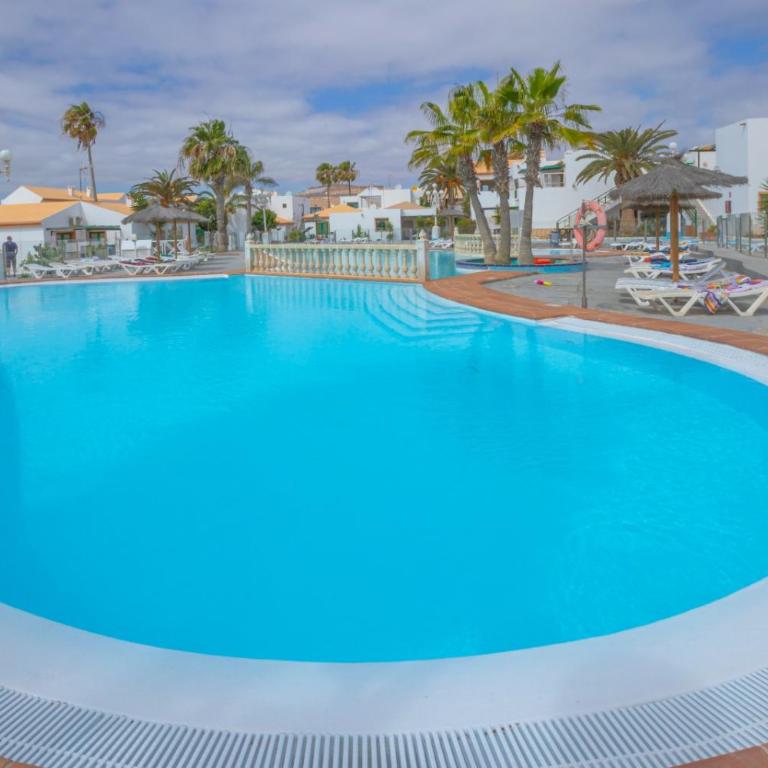 Exclusive Design Loft with air-conditioning 7 minutes from the beach - One-Bedroom Apartment - 26