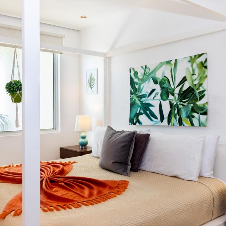 Elements Penthouse 5 condo - Three-Bedroom Apartment - 34
