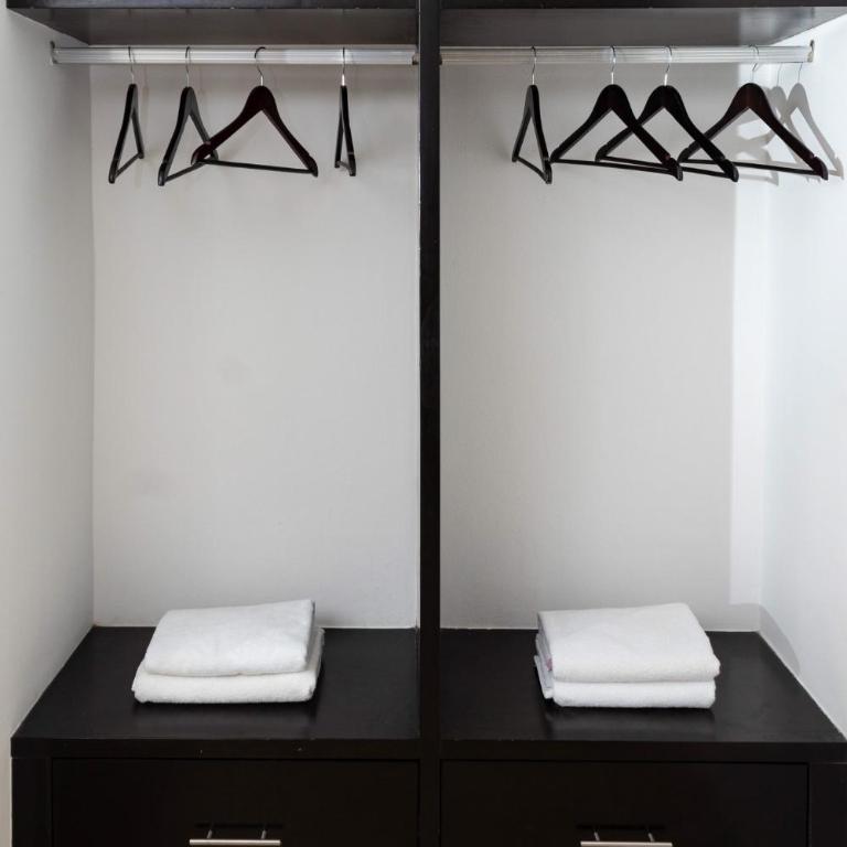 Elements Garden House 5 condo - Two-Bedroom Apartment - 49