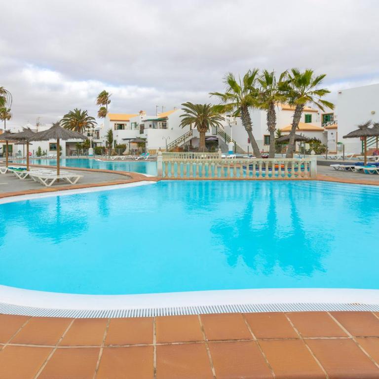 Exclusive Design Loft with air-conditioning 7 minutes from the beach - One-Bedroom Apartment - 27