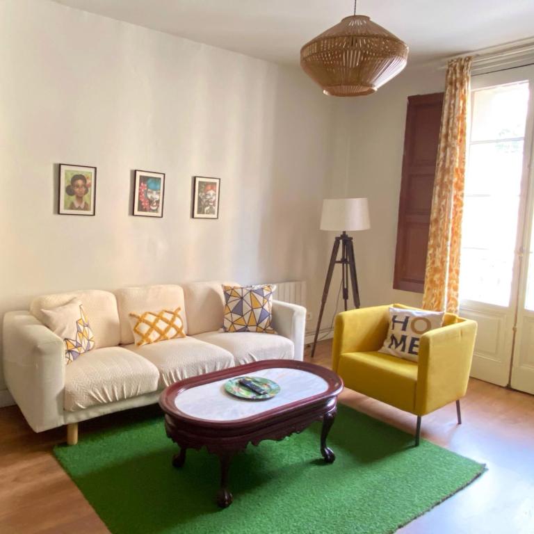 Bilbao Old Town 2 bedrooms 4 guests-Bilbao Casco Viejo 2 dormitorios 4 huéspedes EBI-306 - Two-Bedroom Apartment - 3
