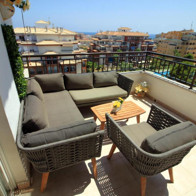 Le Penthouse de Fabienne - Three-Bedroom Apartment - 7