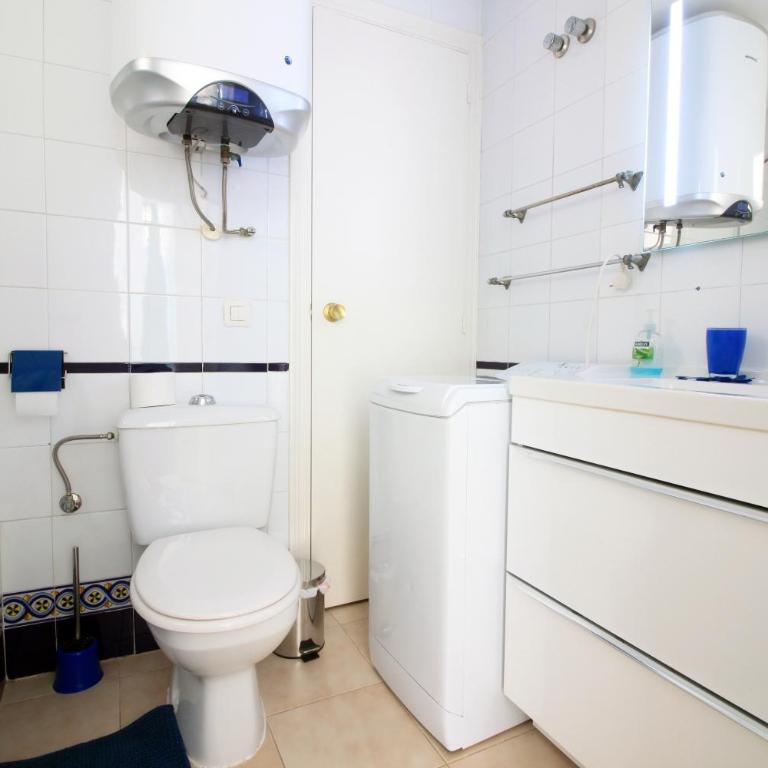 Le Penthouse de Fabienne - Three-Bedroom Apartment - 8