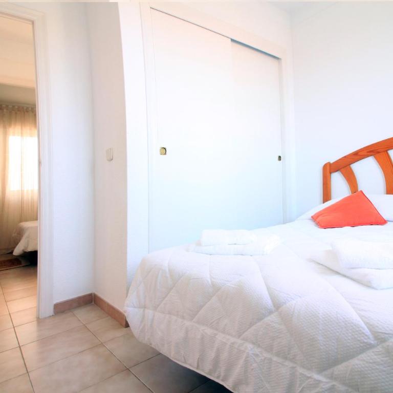 Le Penthouse de Fabienne - Three-Bedroom Apartment - 10