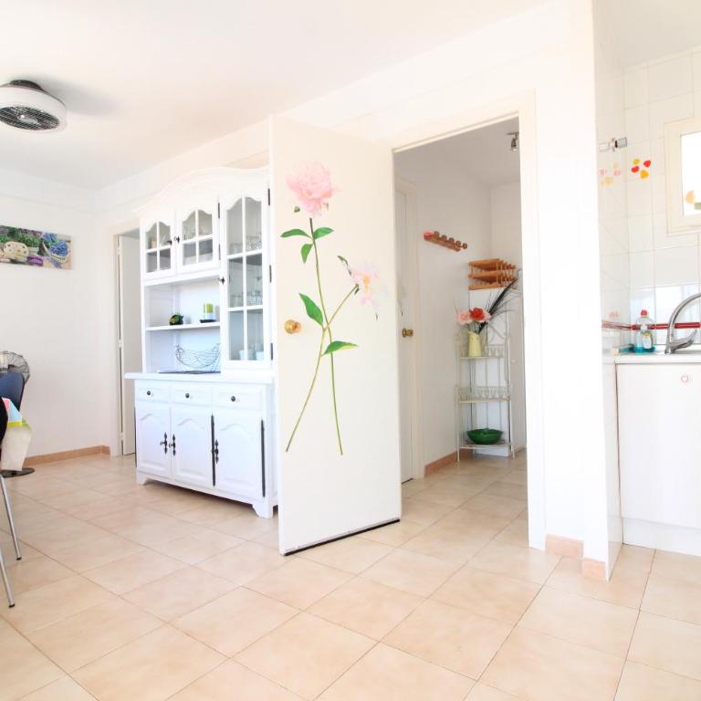 Le Penthouse de Fabienne - Three-Bedroom Apartment - 24