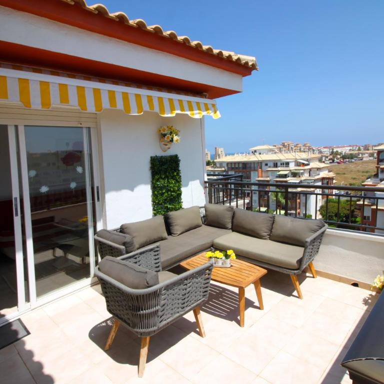 Le Penthouse de Fabienne - Three-Bedroom Apartment - 28
